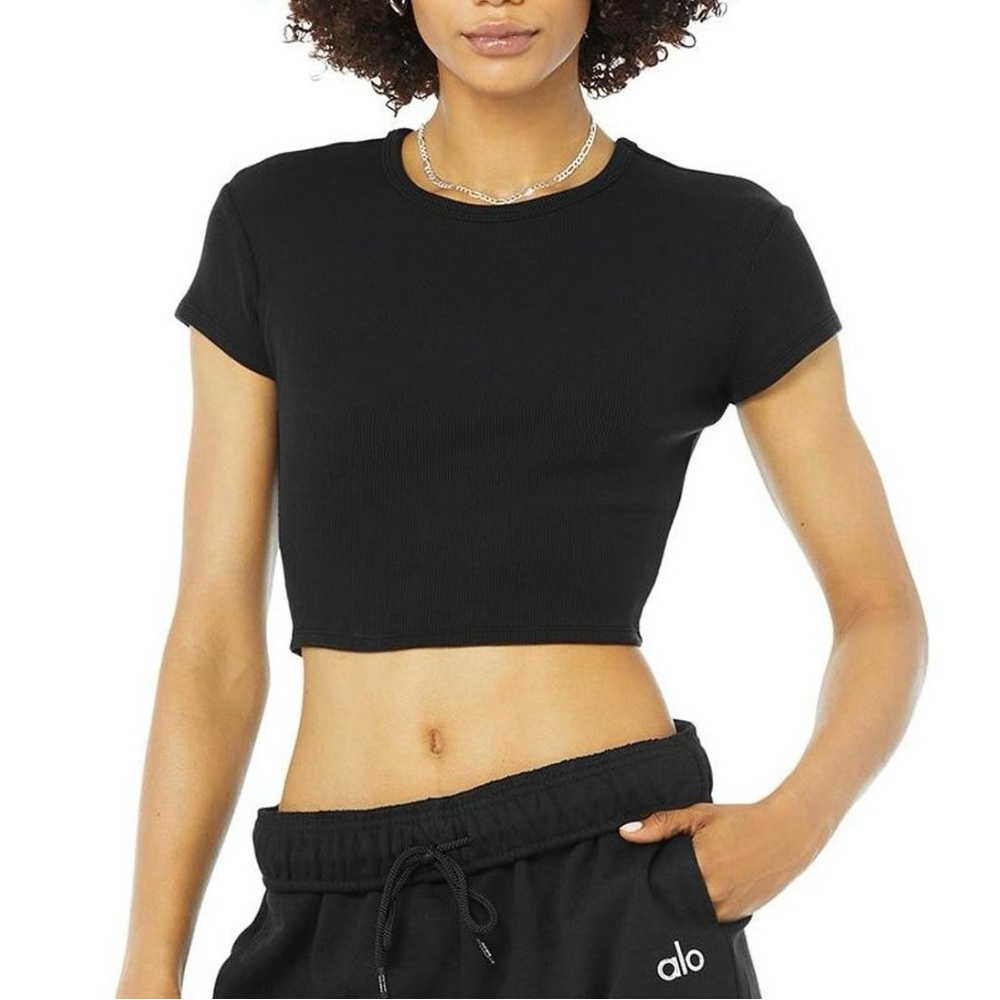 Alo Yoga Ribbed Short Sleeve, Small, NWOT, Black